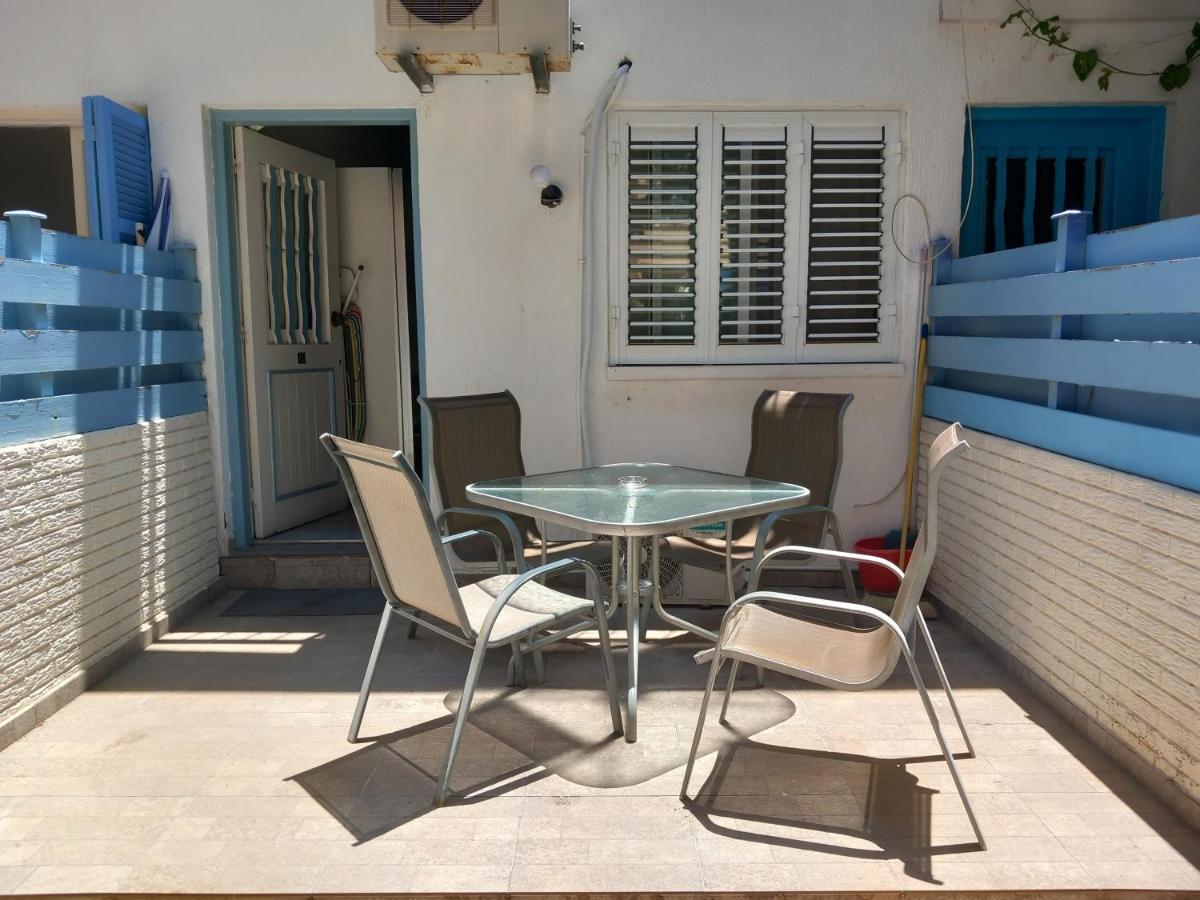 Paphos Studios 外观 照片
