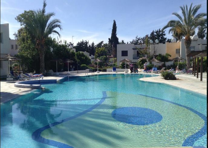 Paphos Studios 外观 照片